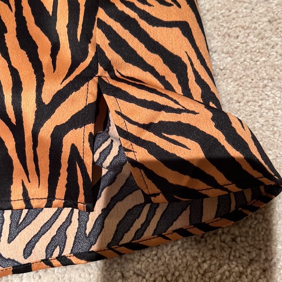 Hem&Thread - Racer Back Tank - Picture 7 of 8